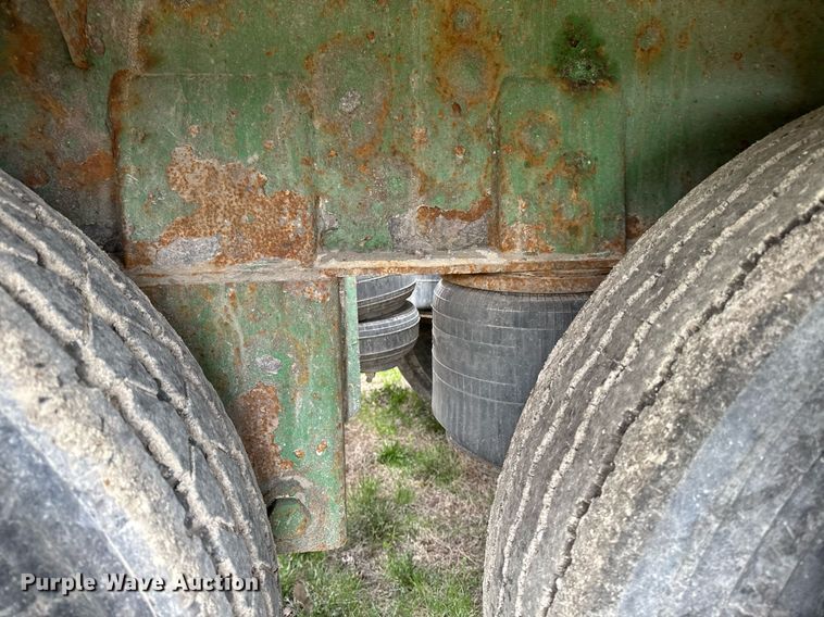 image for item DT0697 2010 SmithCo S3-42-34 side dump trailer