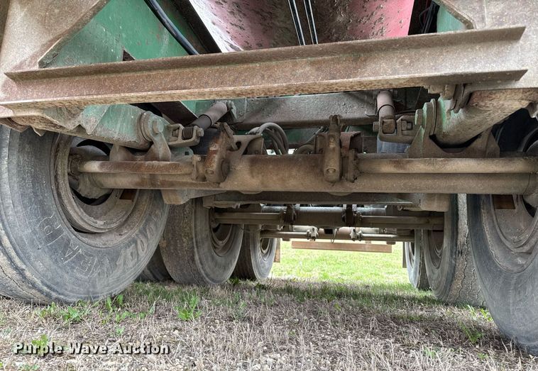 image for item DT0698 2010 SmithCo S3-42-34 side dump trailer