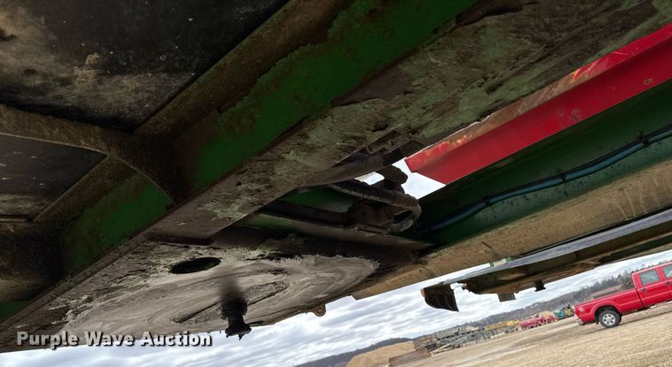 image for item DT0698 2010 SmithCo S3-42-34 side dump trailer