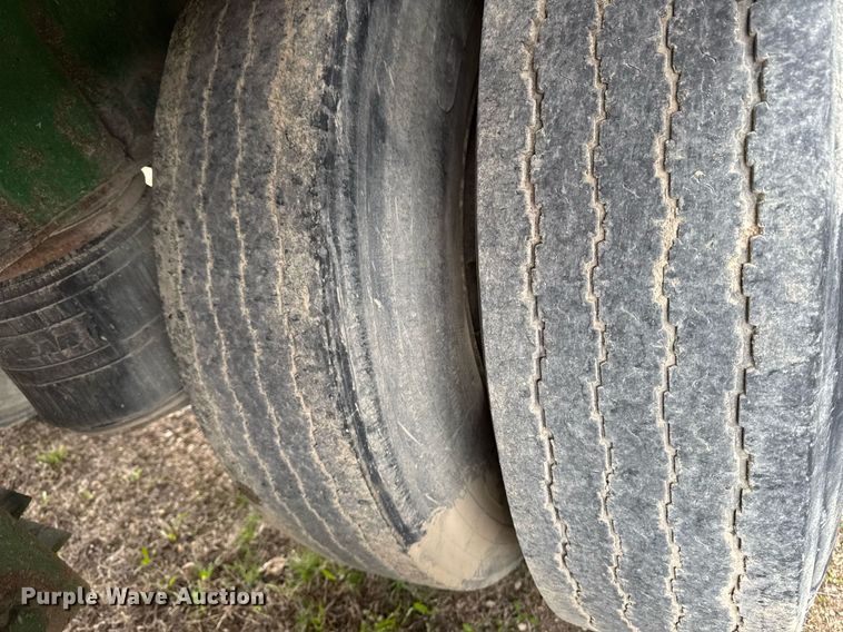 image for item DT0698 2010 SmithCo S3-42-34 side dump trailer