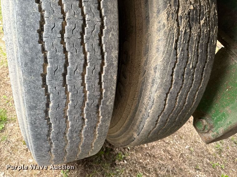 image for item DT0698 2010 SmithCo S3-42-34 side dump trailer