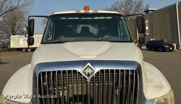 image for item DT0699 2007 International 4400 SBA hydrovac truck