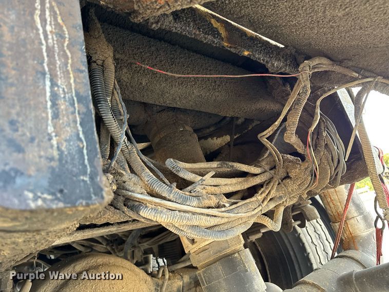 image for item DT0699 2007 International 4400 SBA hydrovac truck