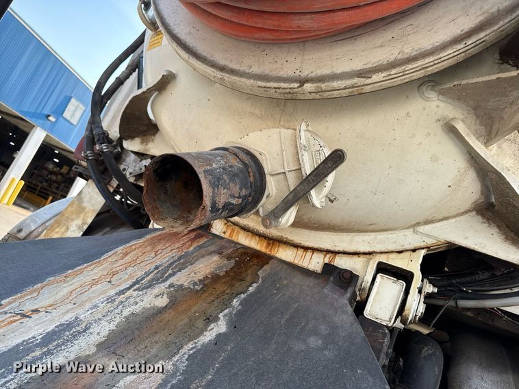 image for item DT0699 2007 International 4400 SBA hydrovac truck