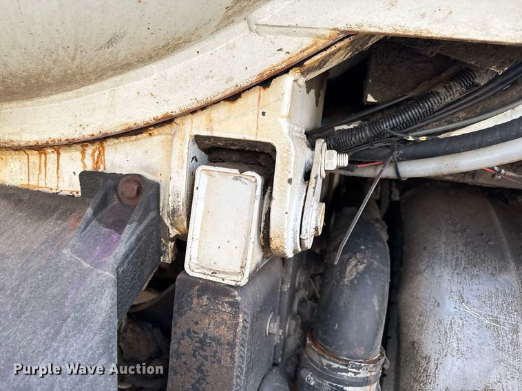 image for item DT0699 2007 International 4400 SBA hydrovac truck