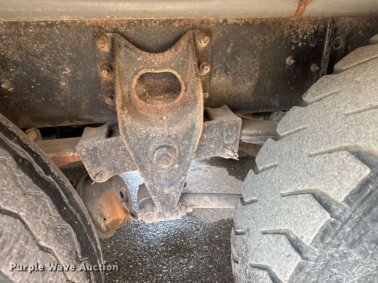 image for item DT0699 2007 International 4400 SBA hydrovac truck