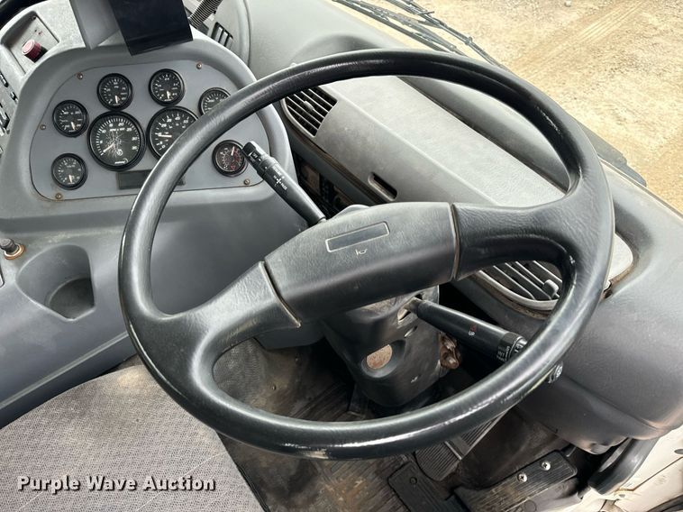 image for item DT2004 2005 GMC T7500 street sweeper truck