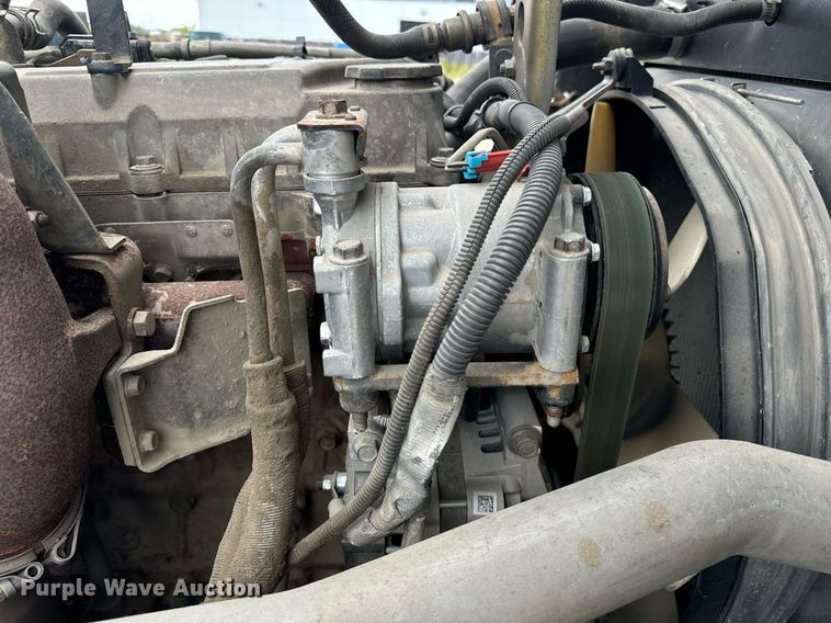 image for item DT2004 2005 GMC T7500 street sweeper truck