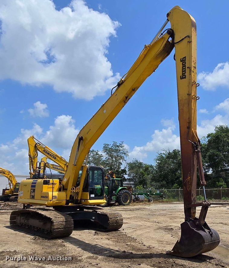image for item DT4830 2015 Komatsu PC240LC-10 long reach excavator