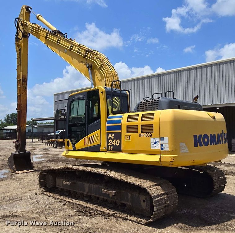 image for item DT4830 2015 Komatsu PC240LC-10 long reach excavator