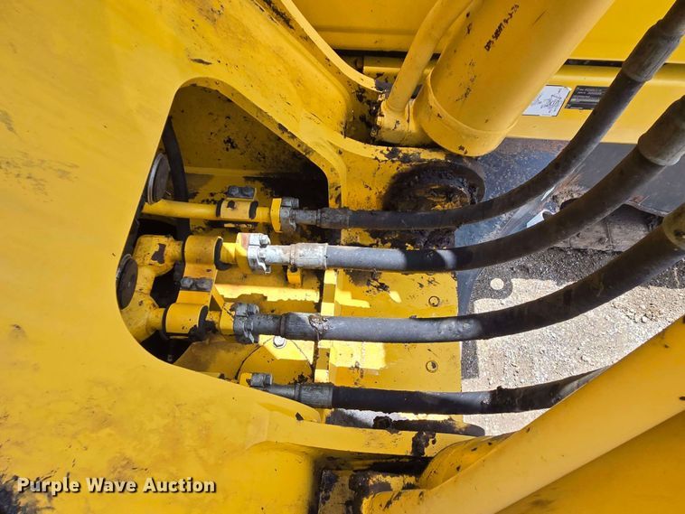 image for item DT4830 2015 Komatsu PC240LC-10 long reach excavator