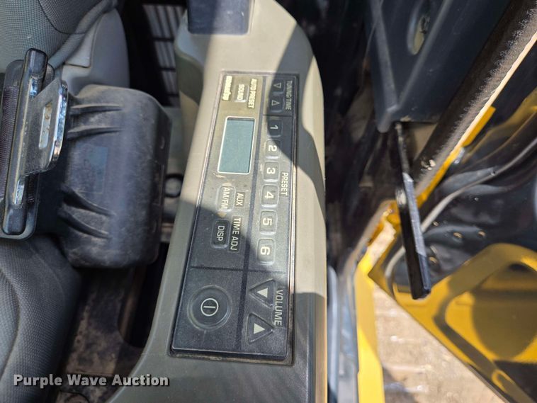 image for item DT4830 2015 Komatsu PC240LC-10 long reach excavator