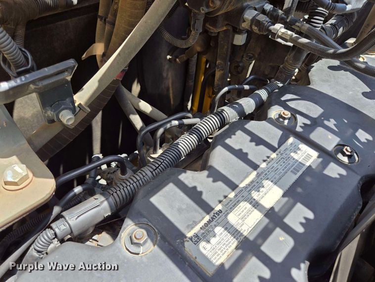 image for item DT4830 2015 Komatsu PC240LC-10 long reach excavator