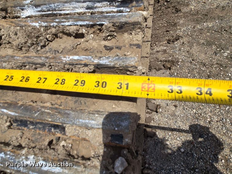 image for item DT4830 2015 Komatsu PC240LC-10 long reach excavator