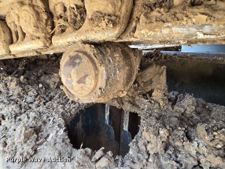 image for item DT4830 2015 Komatsu PC240LC-10 long reach excavator