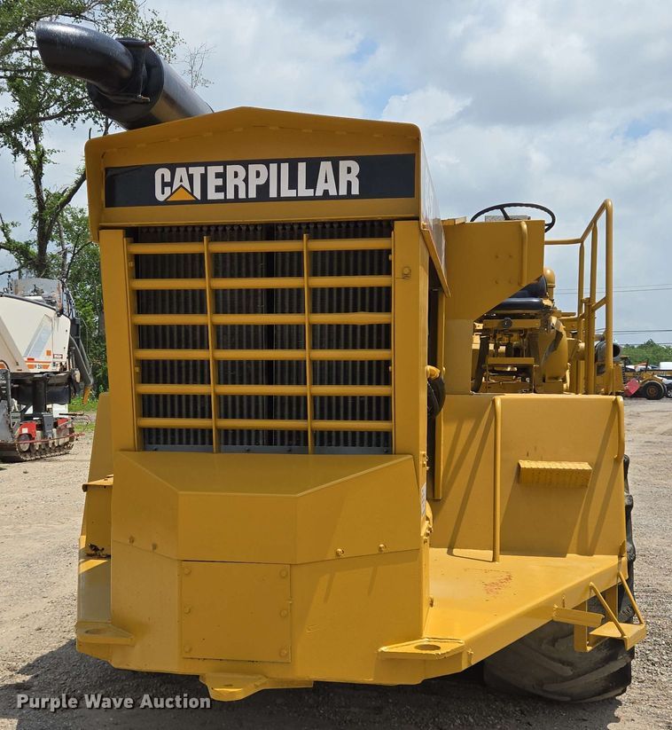 image for item DT4849 1990 Caterpillar SS-250 reclaimer