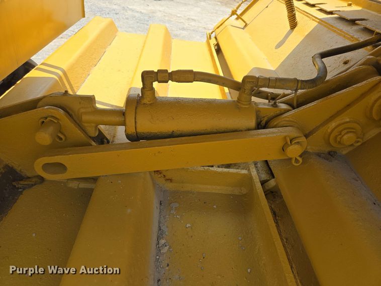 image for item DT4849 1990 Caterpillar SS-250 reclaimer