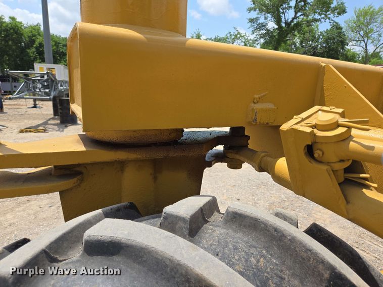 image for item DT4849 1990 Caterpillar SS-250 reclaimer