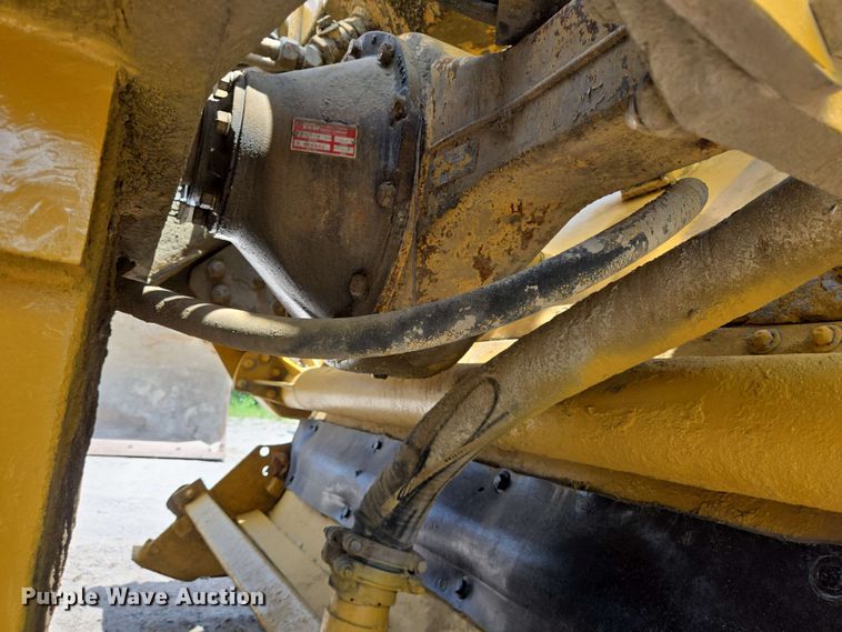 image for item DT4849 1990 Caterpillar SS-250 reclaimer