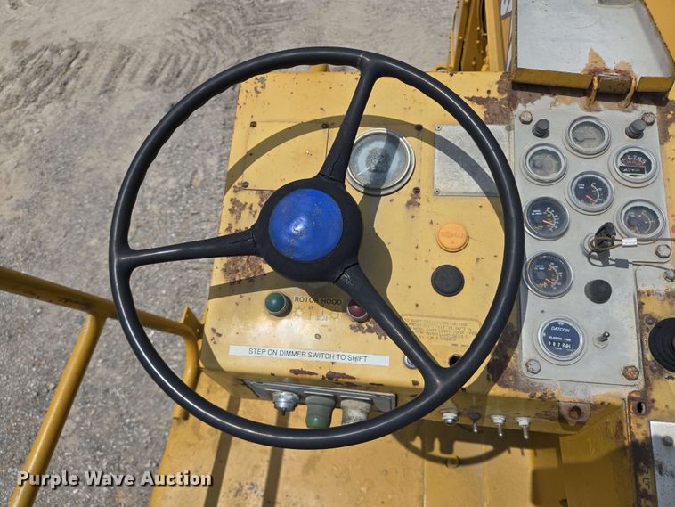 image for item DT4849 1990 Caterpillar SS-250 reclaimer