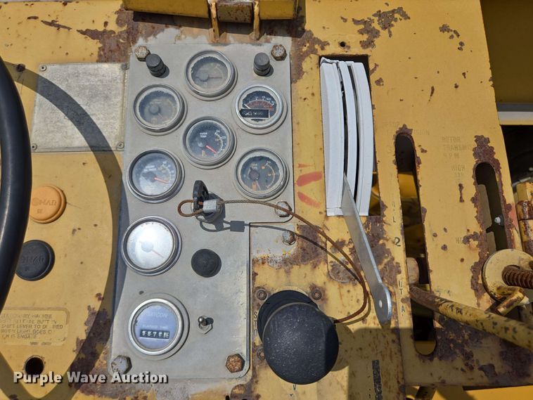 image for item DT4849 1990 Caterpillar SS-250 reclaimer