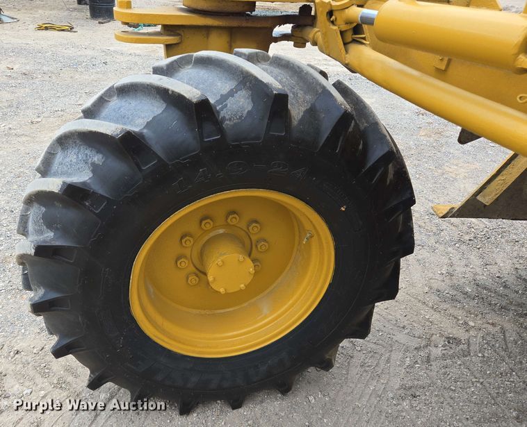 image for item DT4849 1990 Caterpillar SS-250 reclaimer