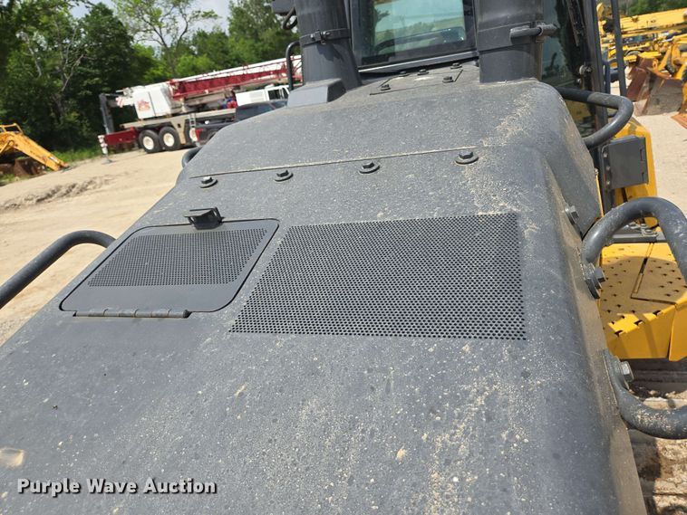 image for item DT4851 2019 John Deere 750K LGP dozer