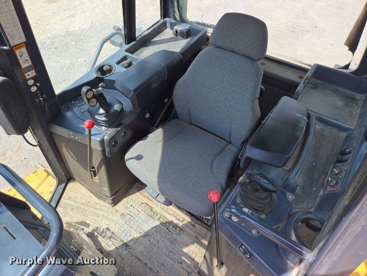 image for item DT4851 2019 John Deere 750K LGP dozer