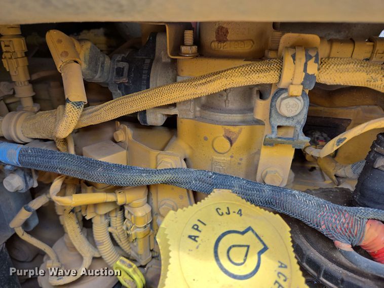 image for item DT4851 2019 John Deere 750K LGP dozer