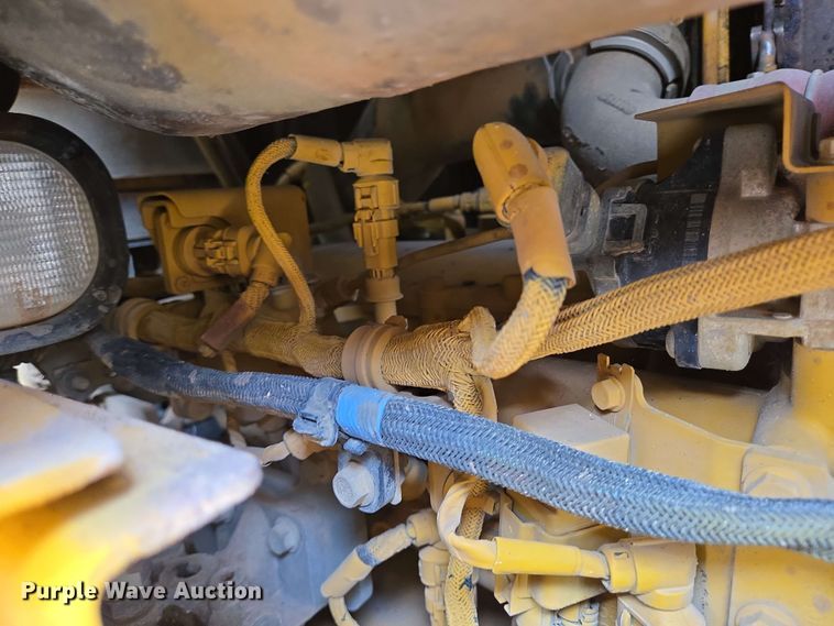 image for item DT4851 2019 John Deere 750K LGP dozer