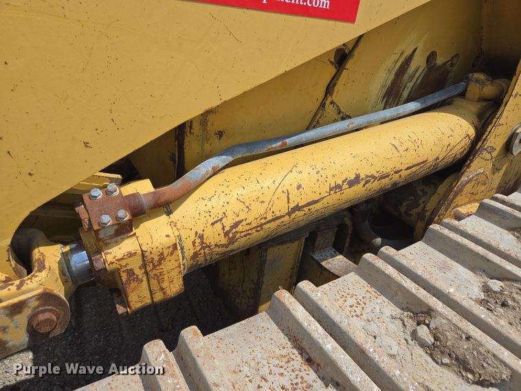 image for item DT4852 1999 Caterpillar 973 LGP track loader