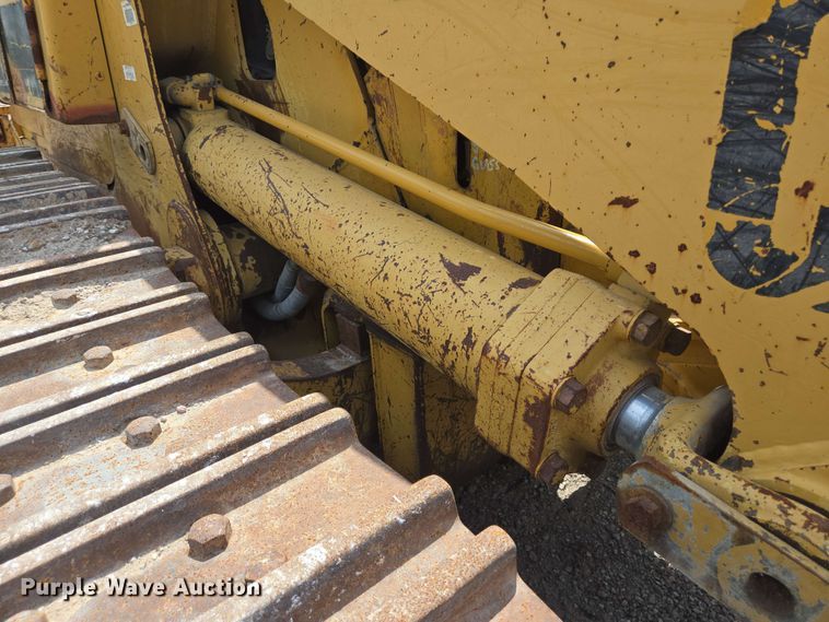 image for item DT4852 1999 Caterpillar 973 LGP track loader
