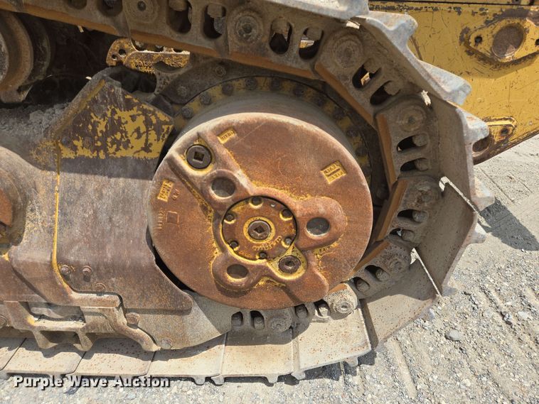 image for item DT4852 1999 Caterpillar 973 LGP track loader