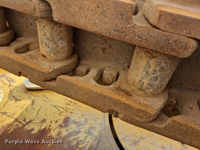 image for item DT4852 1999 Caterpillar 973 LGP track loader