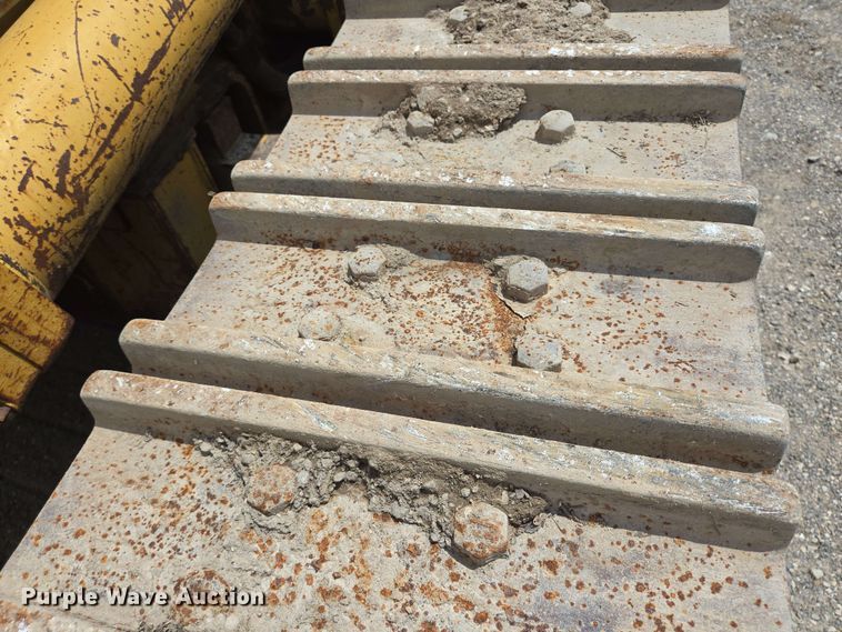 image for item DT4852 1999 Caterpillar 973 LGP track loader