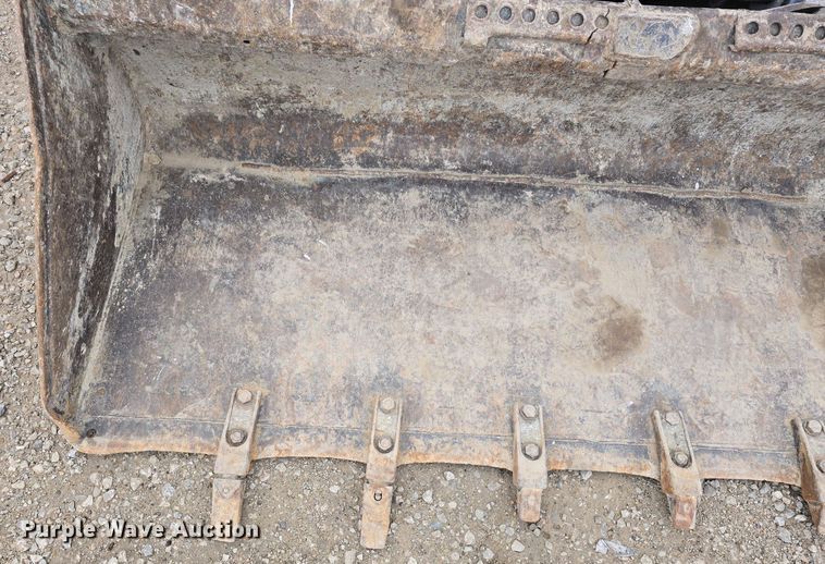 image for item DT6806 2018 Bobcat T650 tracked skid steer loader