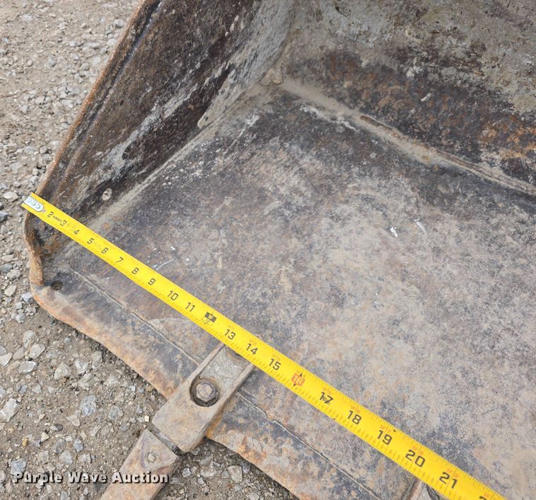 image for item DT6806 2018 Bobcat T650 tracked skid steer loader