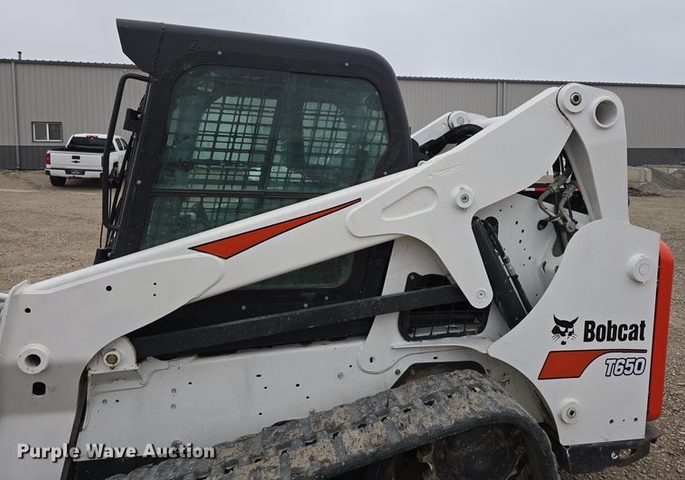 image for item DT6806 2018 Bobcat T650 tracked skid steer loader