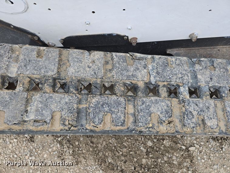 image for item DT6806 2018 Bobcat T650 tracked skid steer loader