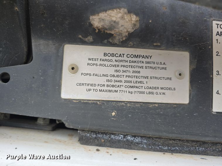 image for item DT6806 2018 Bobcat T650 tracked skid steer loader