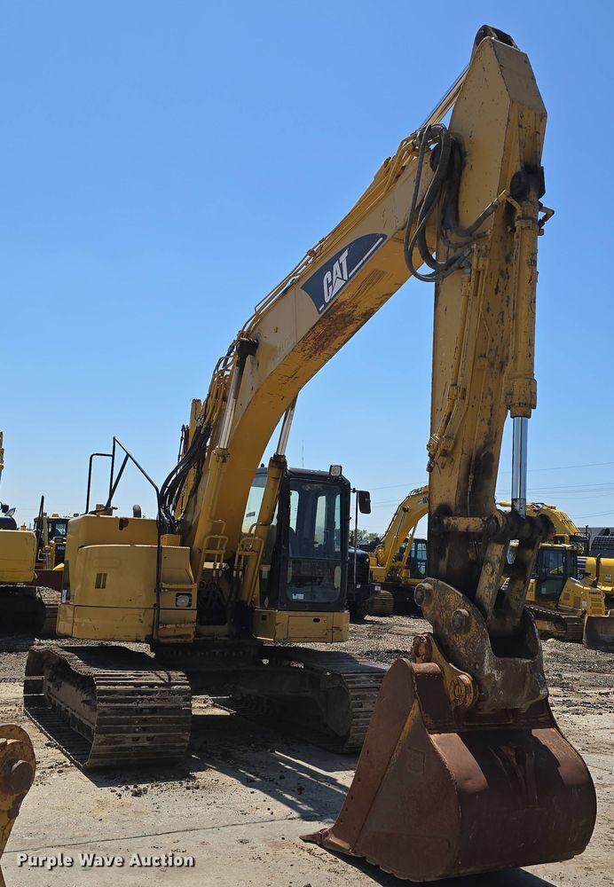 image for item DT6808 2007 Caterpillar 321C LCR excavator