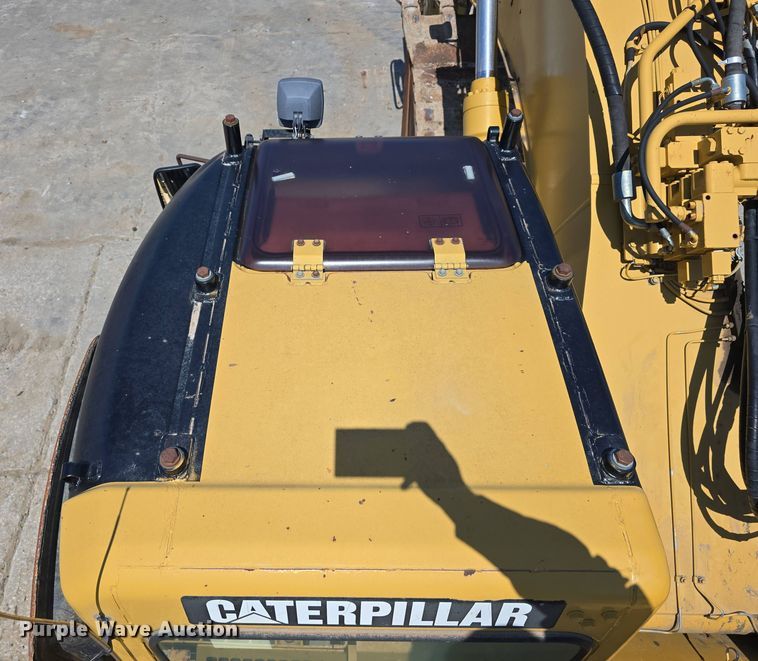 image for item DT6808 2007 Caterpillar 321C LCR excavator