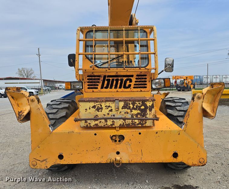 image for item DT6809 1999 Broderson RT-300-2B crane