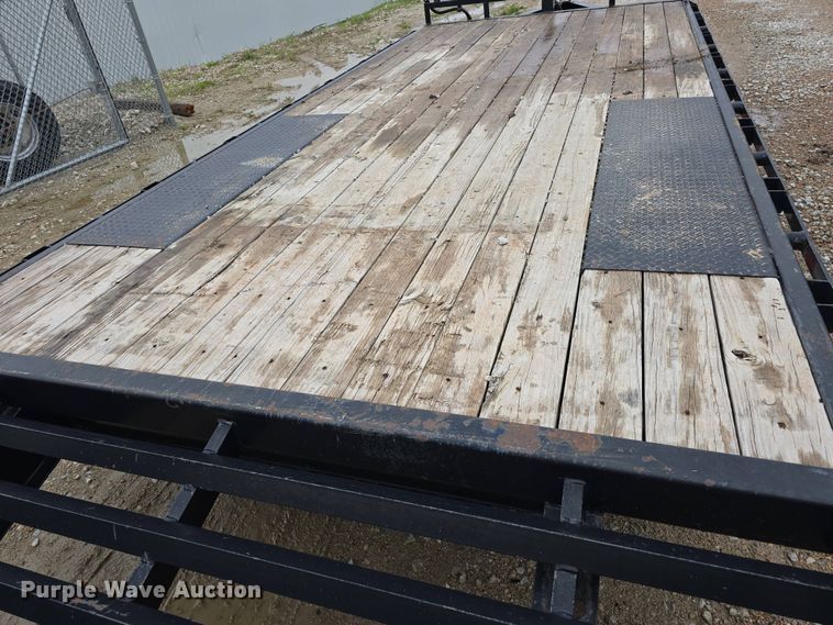 image for item DT6815 2012 PJ equipment trailer