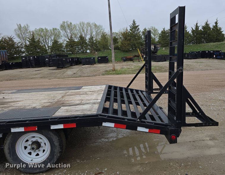 image for item DT6815 2012 PJ equipment trailer