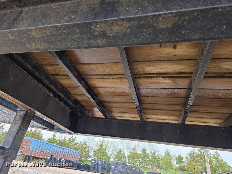 image for item DT6815 2012 PJ equipment trailer