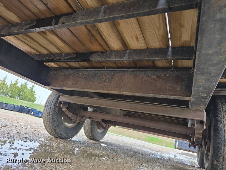 image for item DT6815 2012 PJ equipment trailer