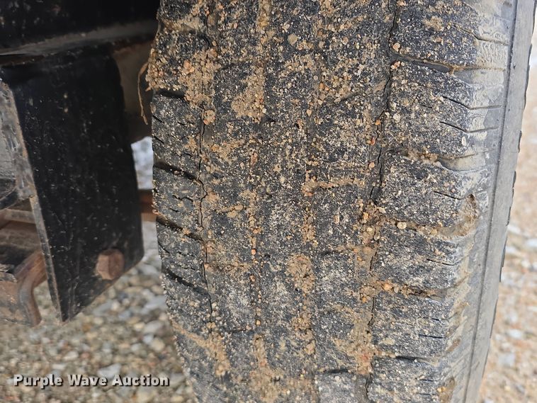 image for item DT6815 2012 PJ equipment trailer