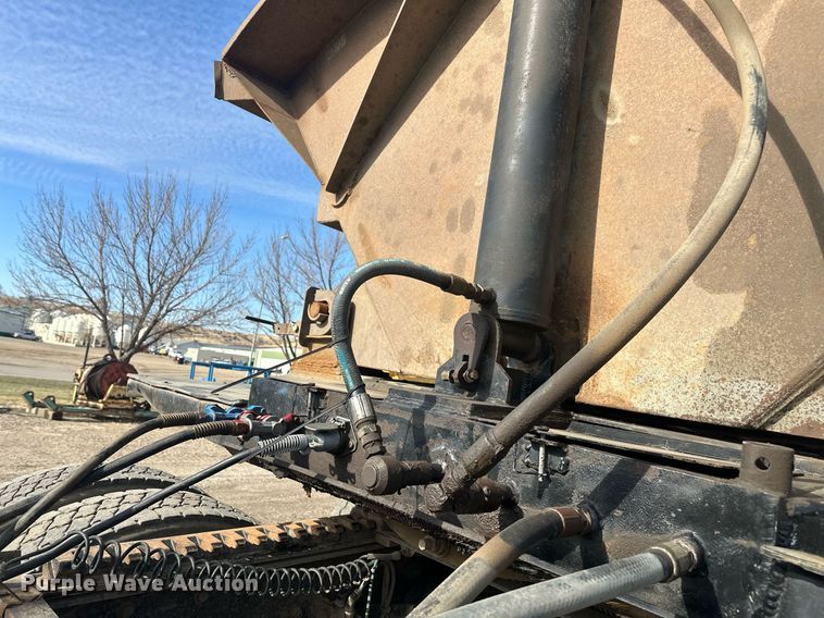 image for item DT7130 1997 Smith Co side dump trailer