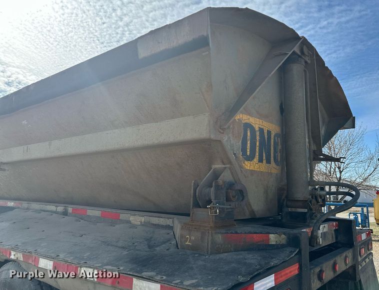 image for item DT7130 1997 Smith Co side dump trailer
